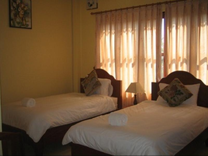 Khampaseuth Hotel Ванг-Виенг Экстерьер фото