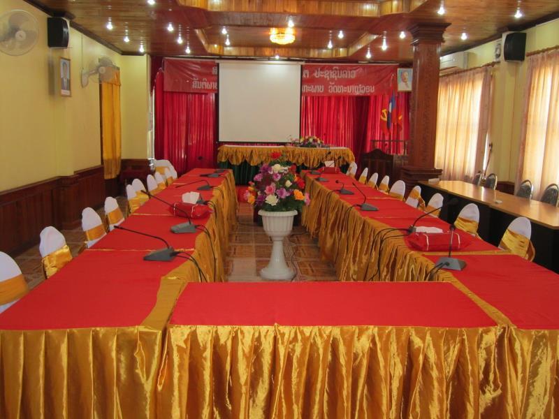 Khampaseuth Hotel Ванг-Виенг Экстерьер фото