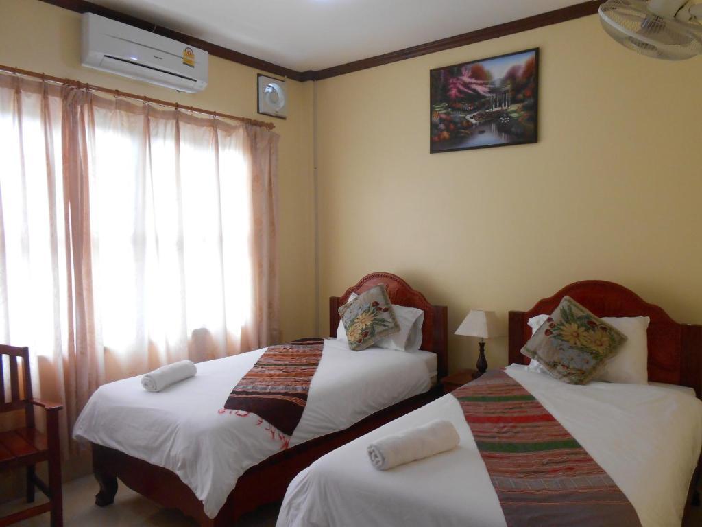Khampaseuth Hotel Ванг-Виенг Номер фото